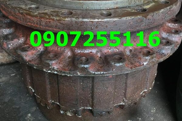 TRALVE MOTOR HITACHI UH055-7