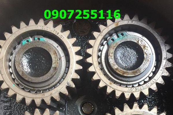 R1400W-7 GEAR PLANET + RING GEAR HYUNDAI